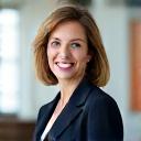 Porträt von Dr. Lena Roth, Leiterin HR & Innovation TechSolutions AG